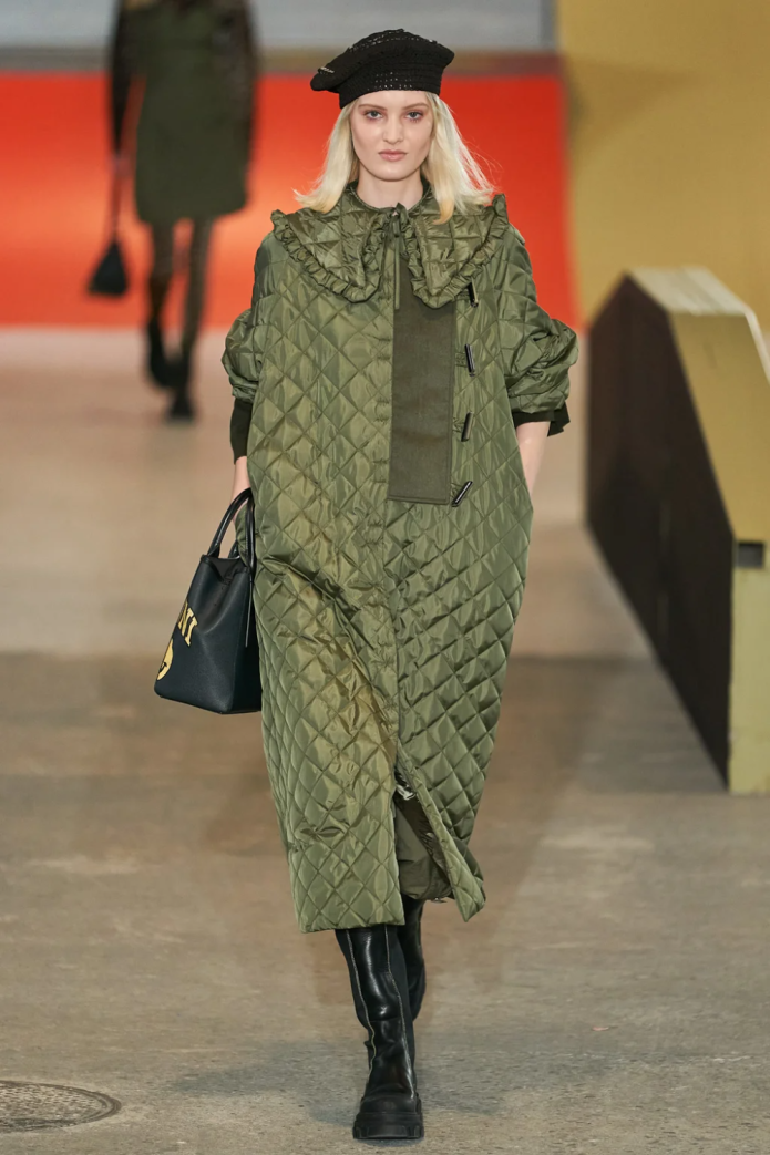 Burberry коллекция осень зима 2020-2021