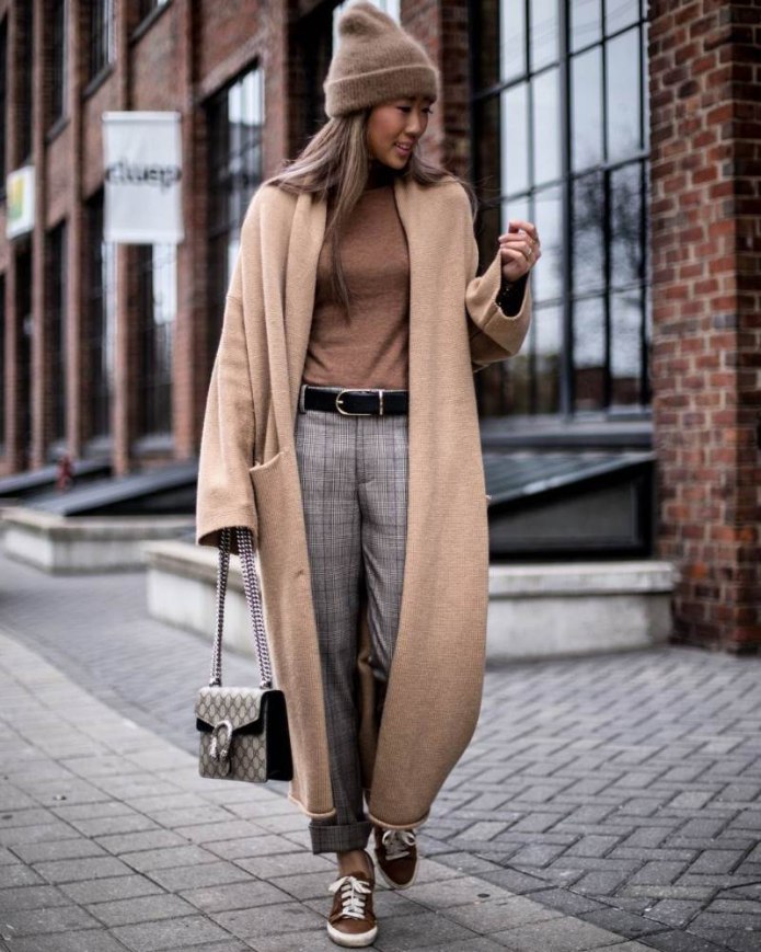 A.W.A.K.E. Mode показ