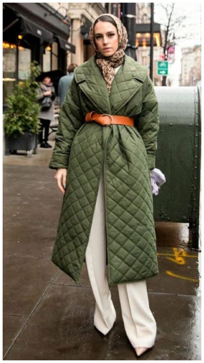 Куртка с широкими брюками