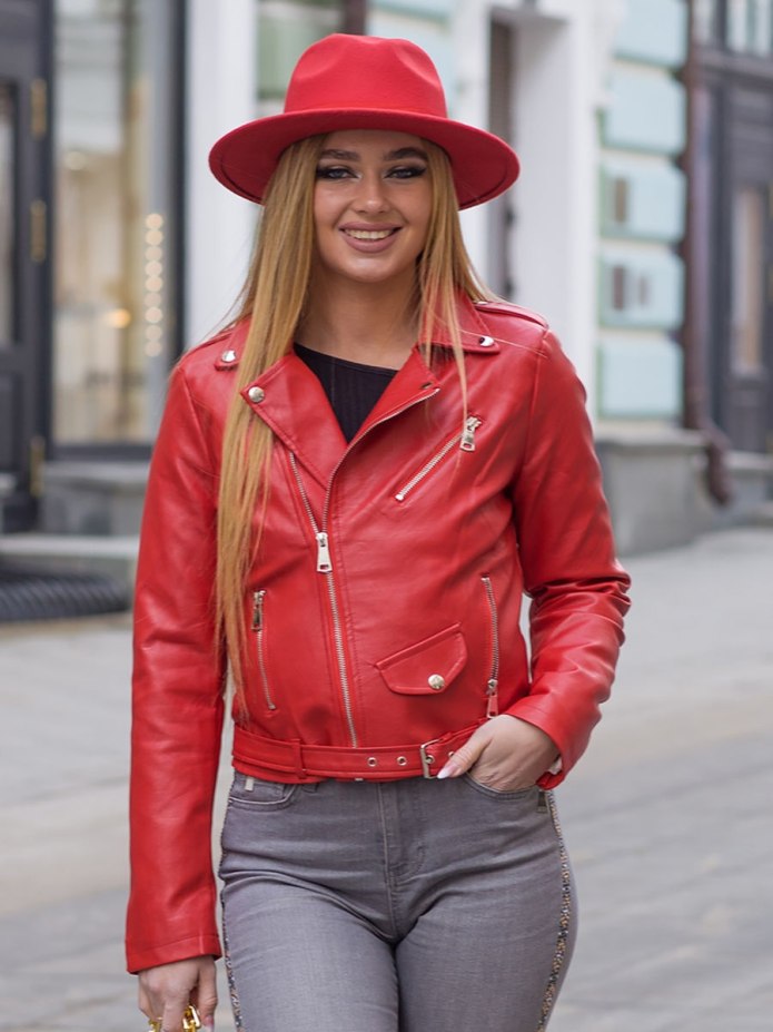 Кожаная косуха Stradivarius