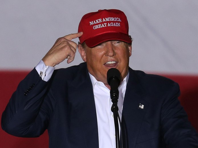Дональд Трамп make America great again