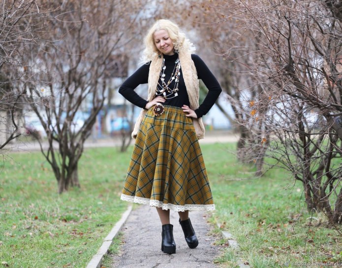Mango Wool Fringed skirt