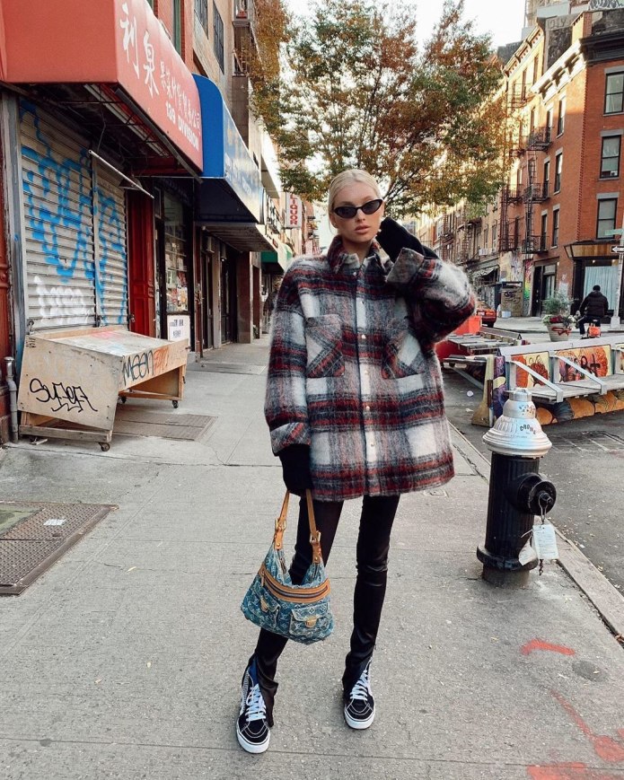 Burberry клетка Street Style 2019