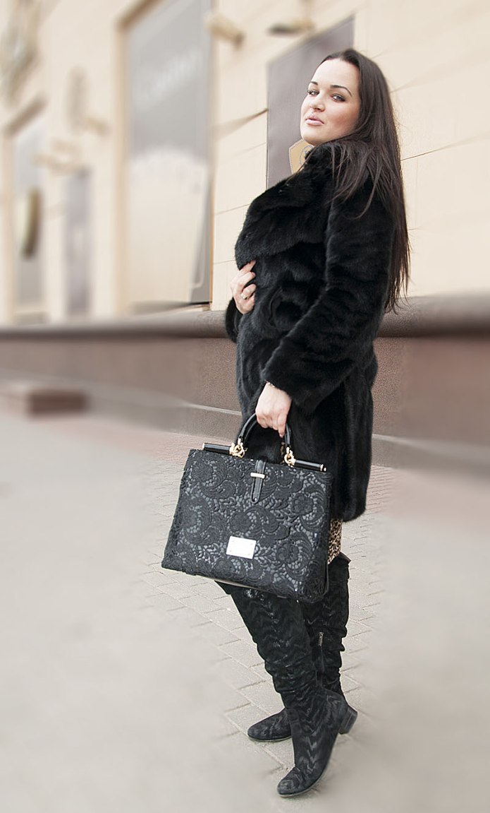 Короткая шуба с лосинами
