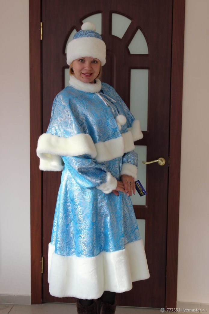 Синий костюм Снегурочки