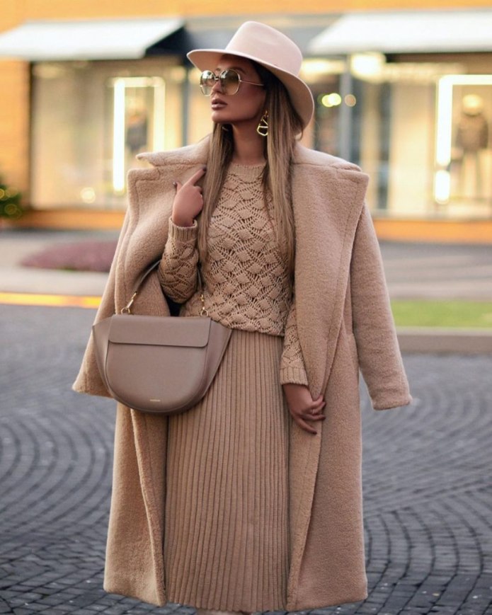 Chloe Fall 2021