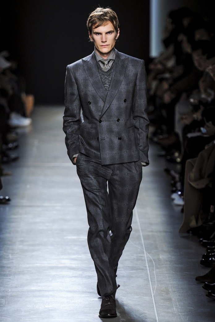 Bottega Veneta костюмы велюровые мужские