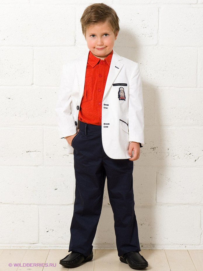 Tuxedo Suit - White Jacket Black