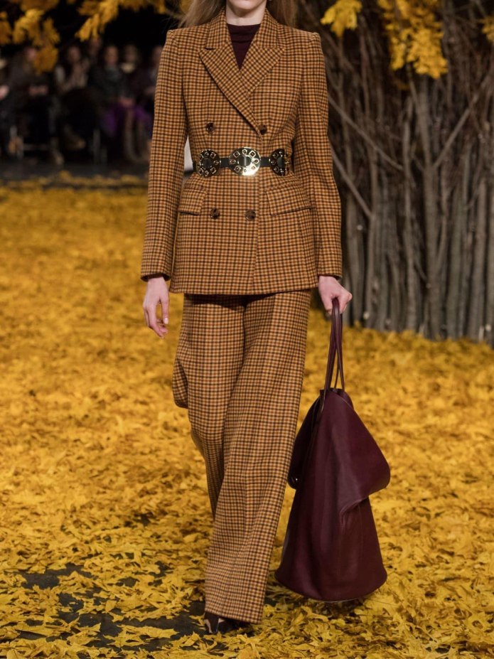 Balmain подиум 2020