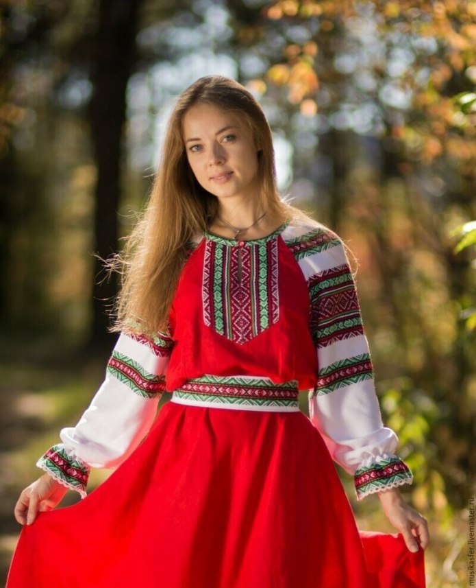 Наряд в русском народном стиле