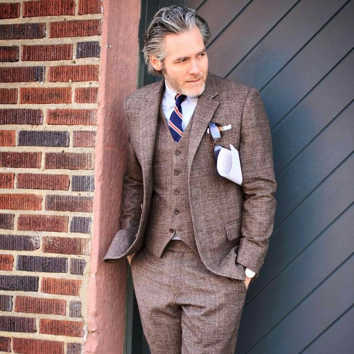 Костюм тройка Sartoria Latorre