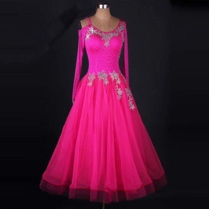 Quinceanera платья