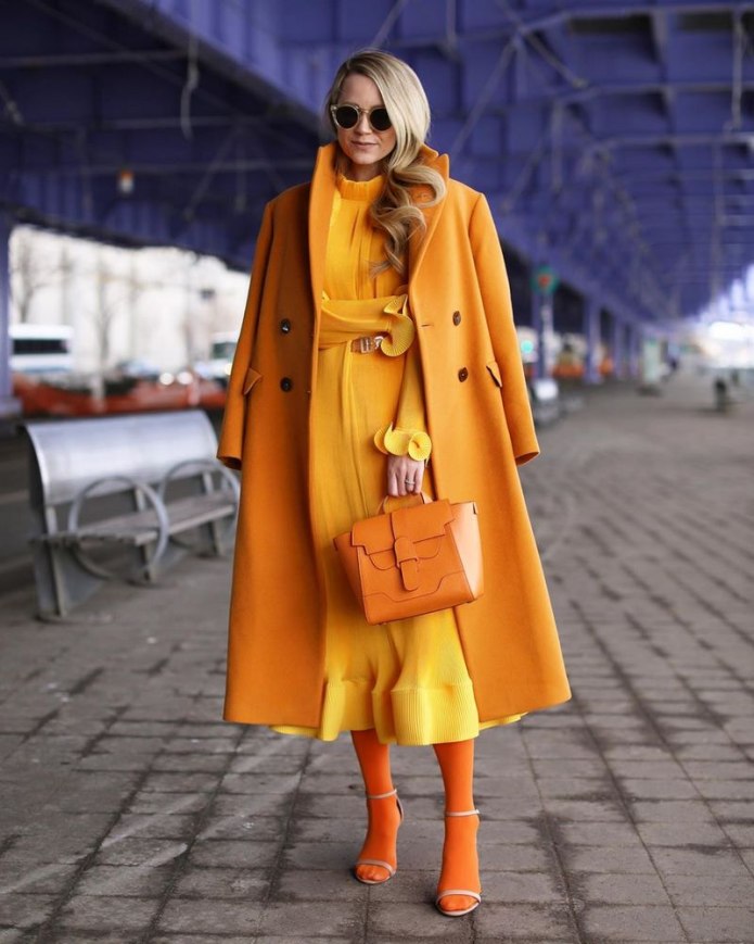 Blair Eadie в оранжевом