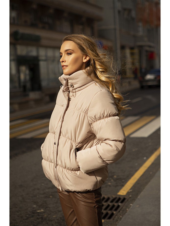 Легкий пуховик Benetton