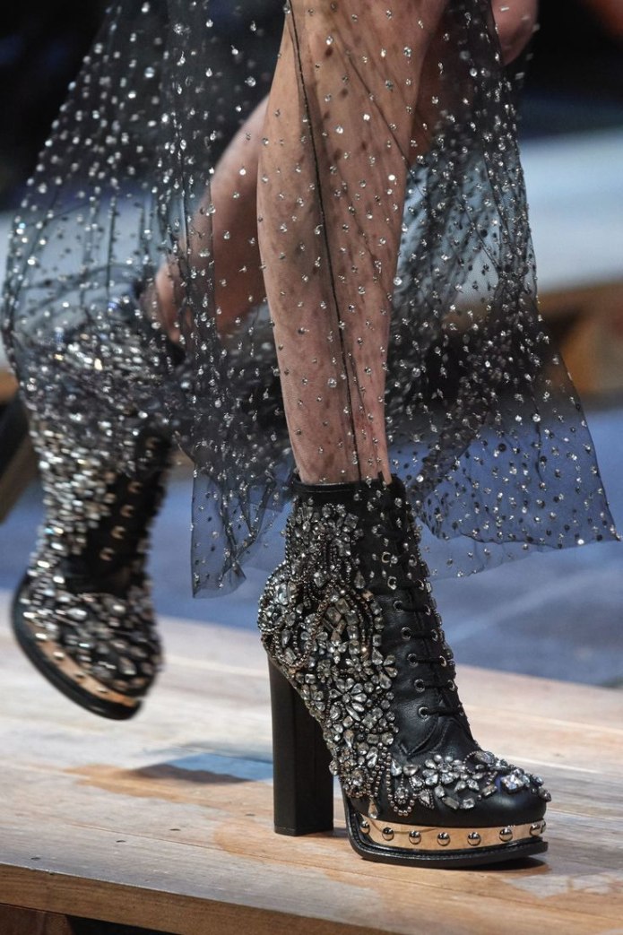Alexander MCQUEEN обувь осень зима 2020 - 2021