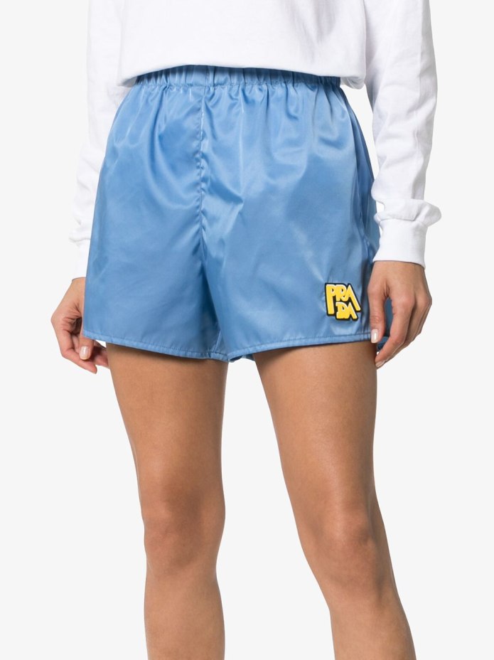 Nylon Prada костюм