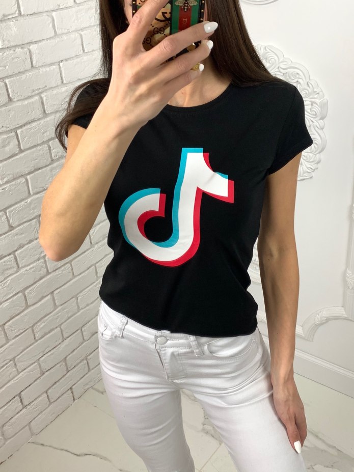 Черная толстовка детская tik Tok