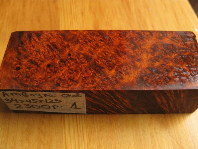 Амбойна кап (Amboyna Burl)