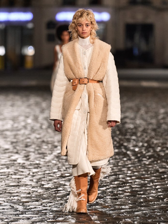 Показ Chloe 2021
