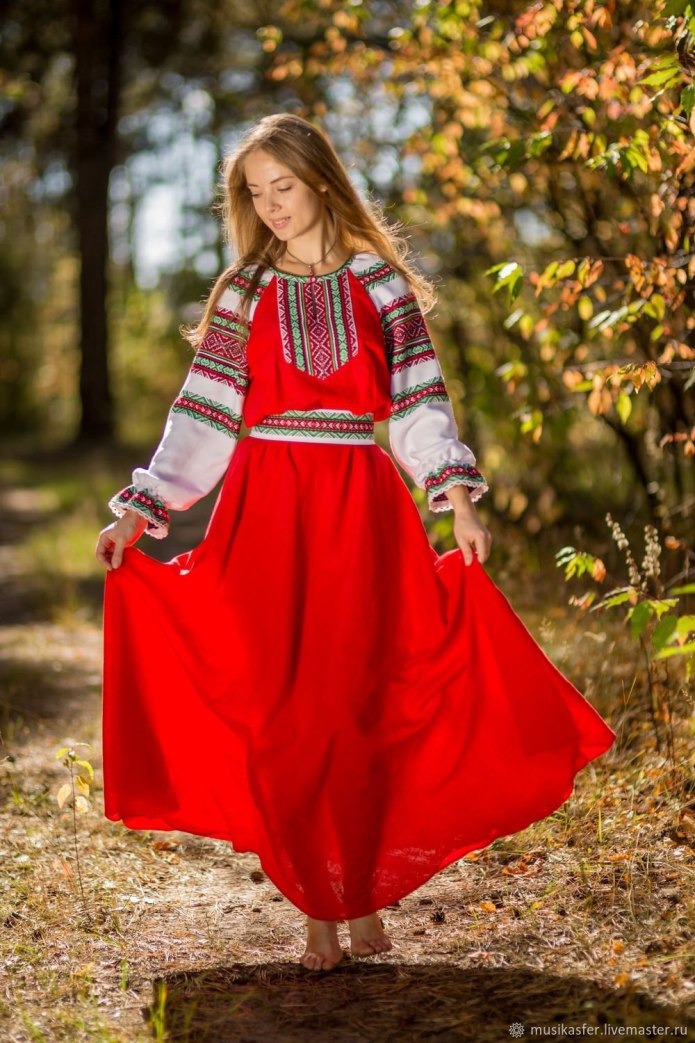Платье в русском стиле