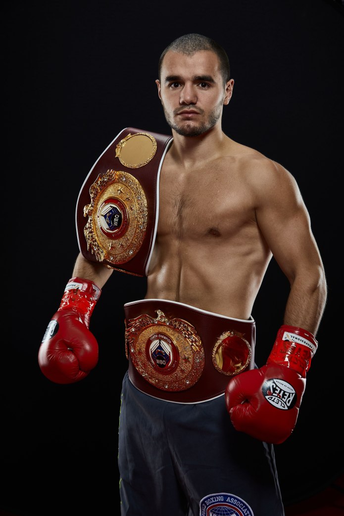 Дмитрий Кузнецов боксер