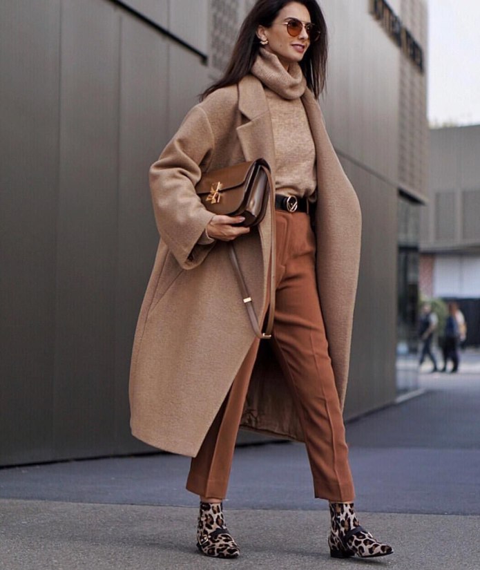 Пальто Celine кэмел