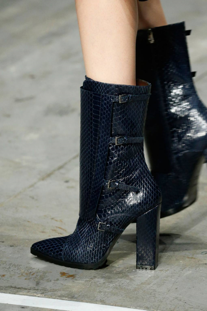 Сапоги Chanel 2021