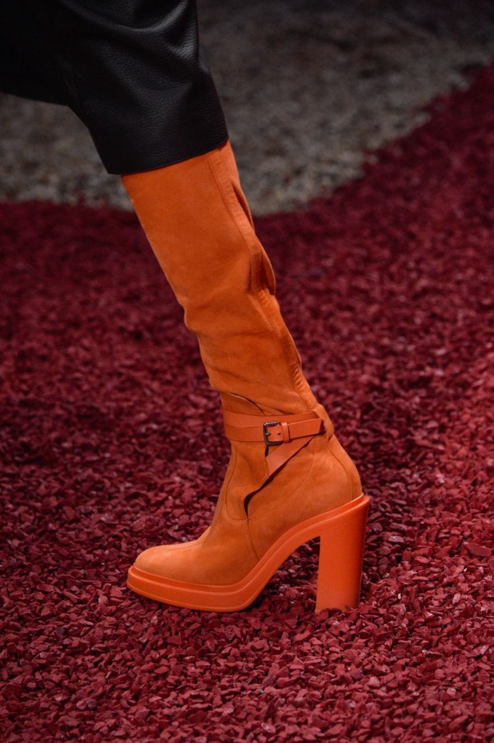 Louis Vuitton лето 2021