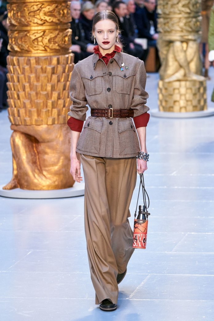Chanel осень-зима 2020/2021