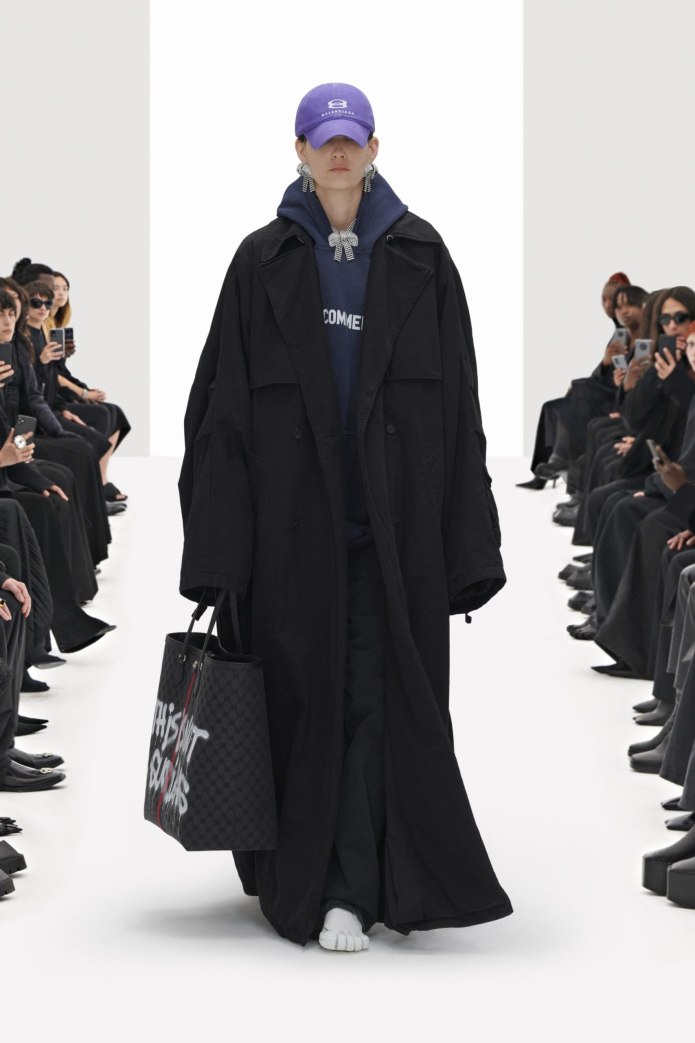 Balenciaga ss22