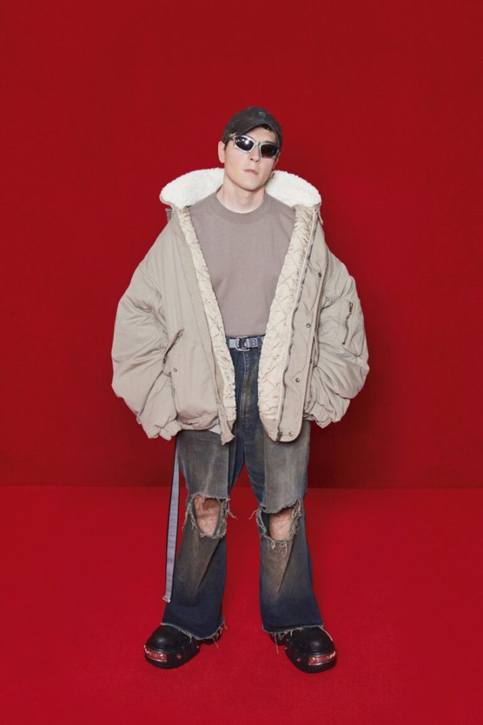 Balenciaga 2022 Весна-лето