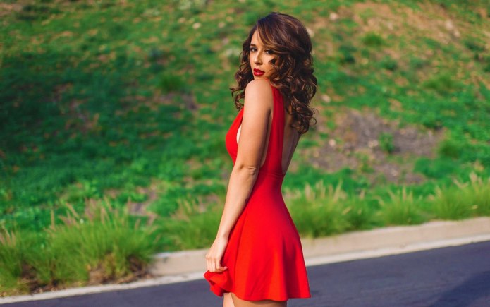 Diana Melison в платье