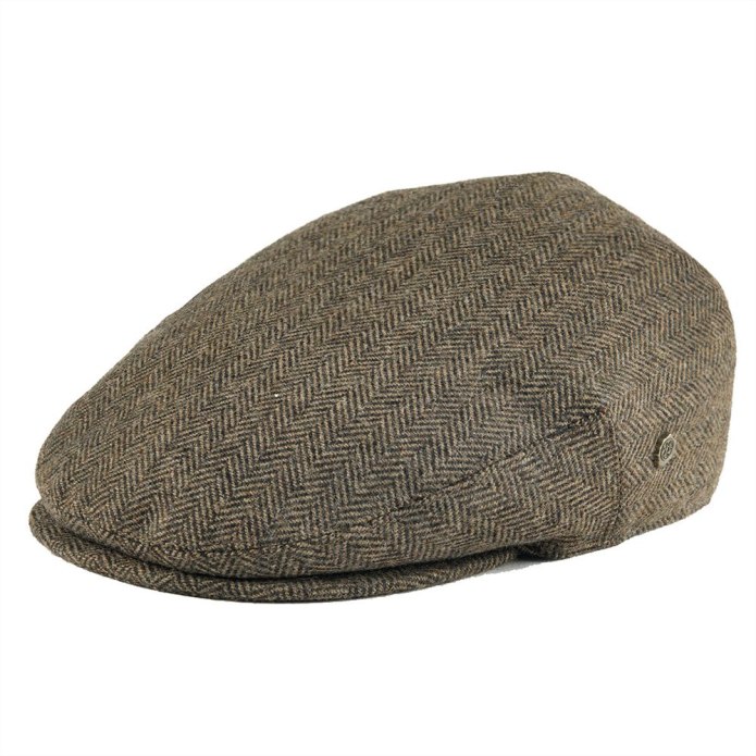 - Плоская кепка (Flat cap)