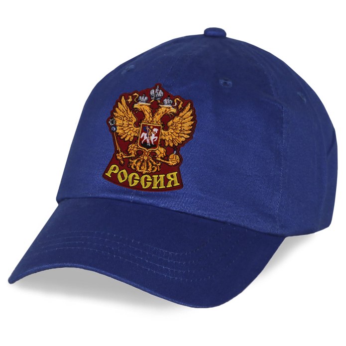 Модные эмблемы на кепке