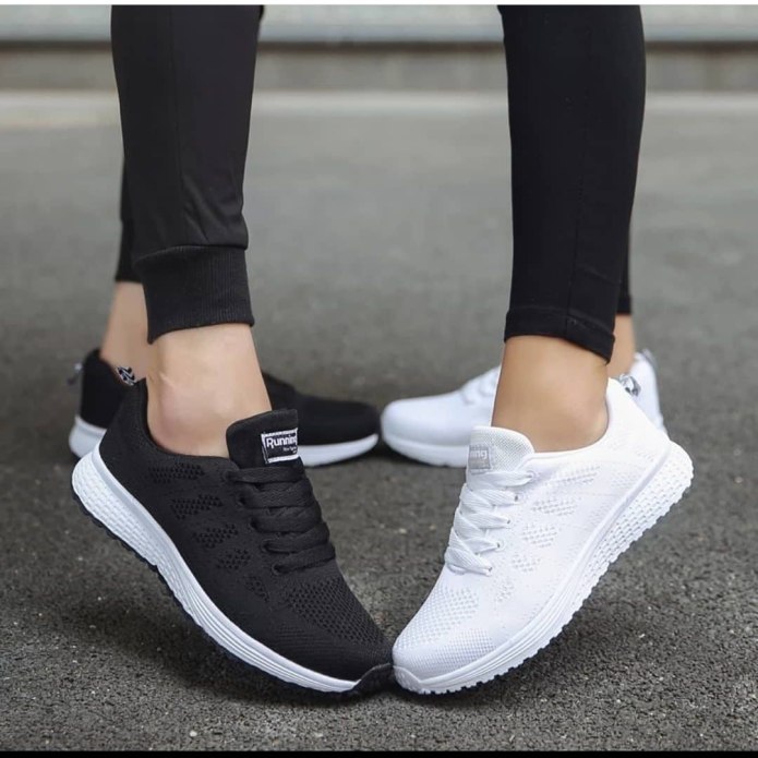 Sport Fashion Shoes женские кроссовки 2022
