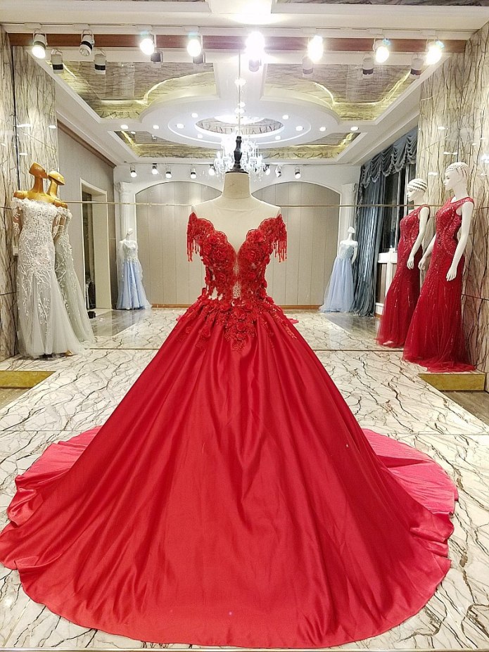 Платье Ball Gown