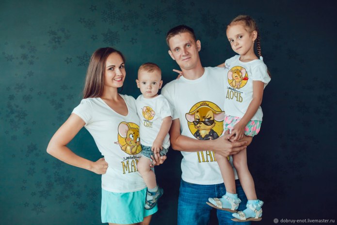 Семейные футболки