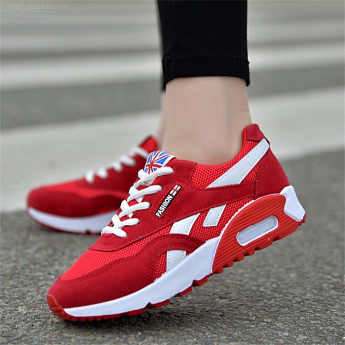 New Balance 230