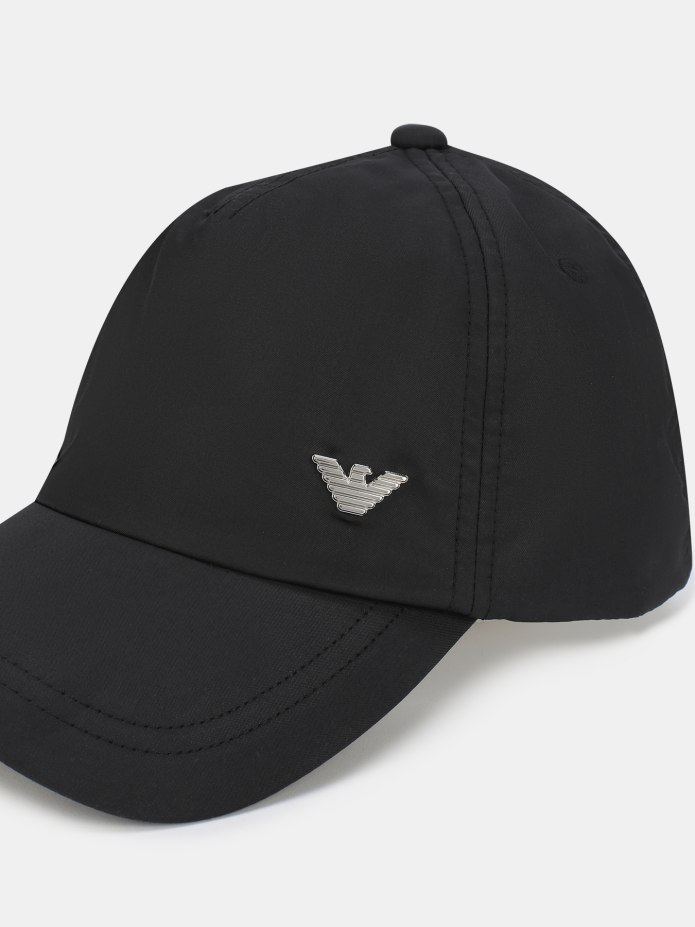 Кепка Emporio Armani белая