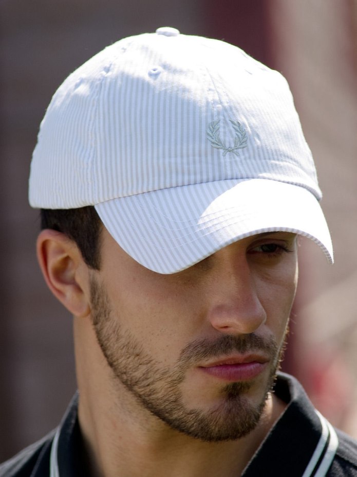 Fred Perry кепка белая