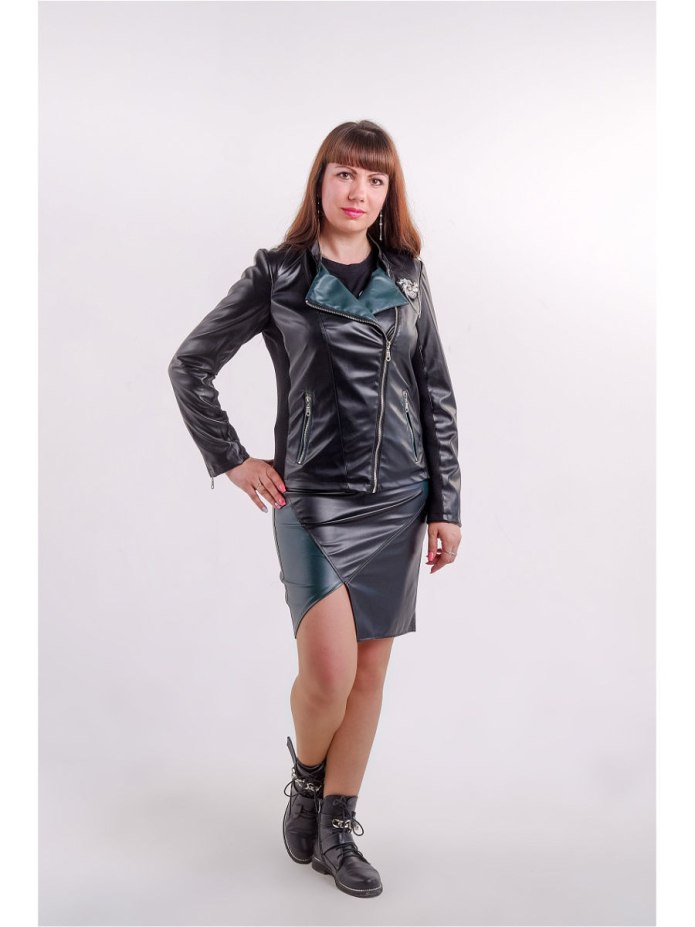 Куртка с кожаными рукавами женская