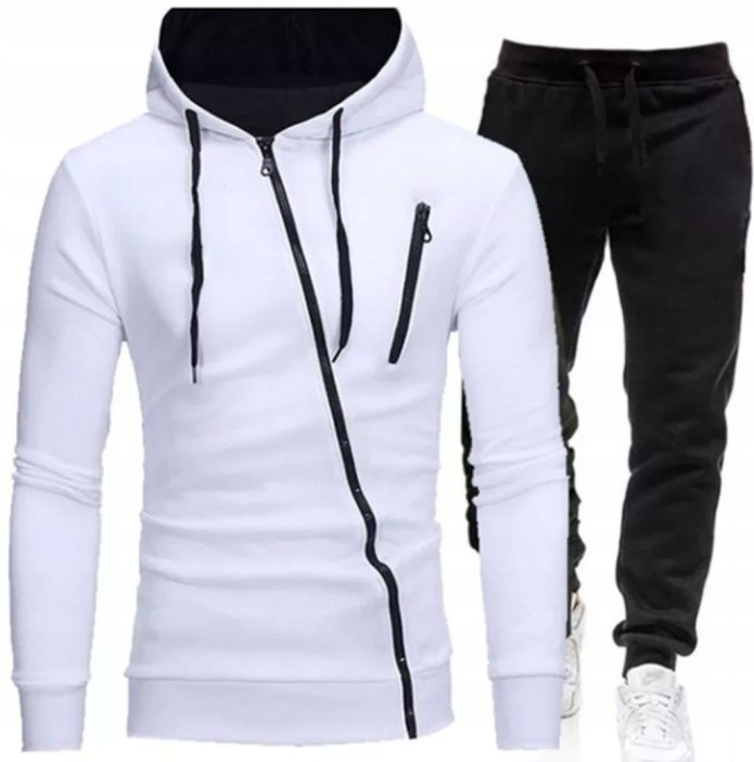 Man Tracksuit 2020