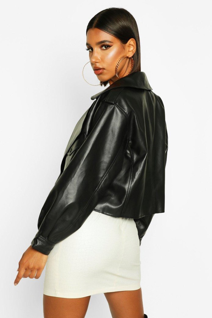 Bershka косуха укороченная