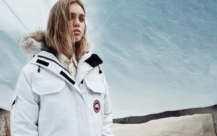 Парка хаки Max Mara с чернобуркой
