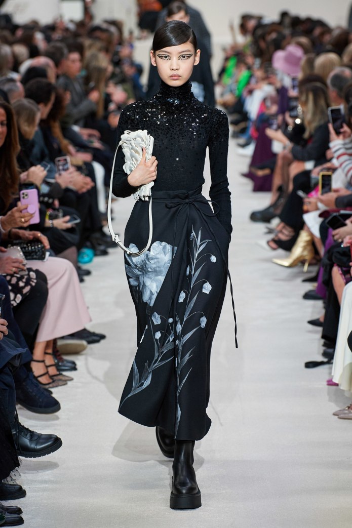 Valentino зима 2020