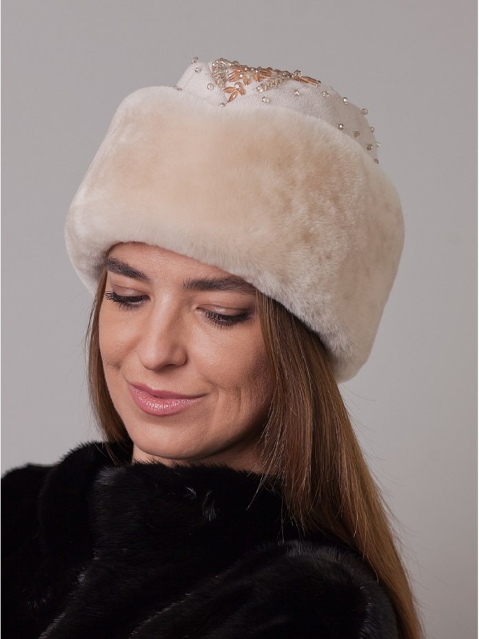 Зимняя шляпа