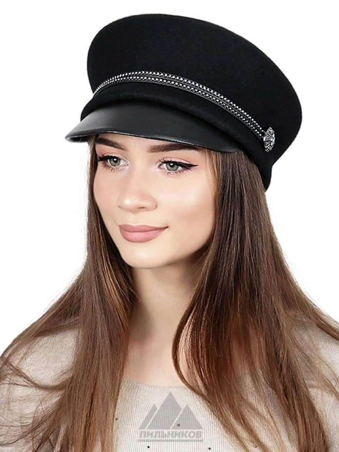 Мужские головные уборы