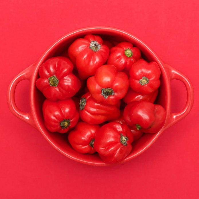 Красная игровая заставка