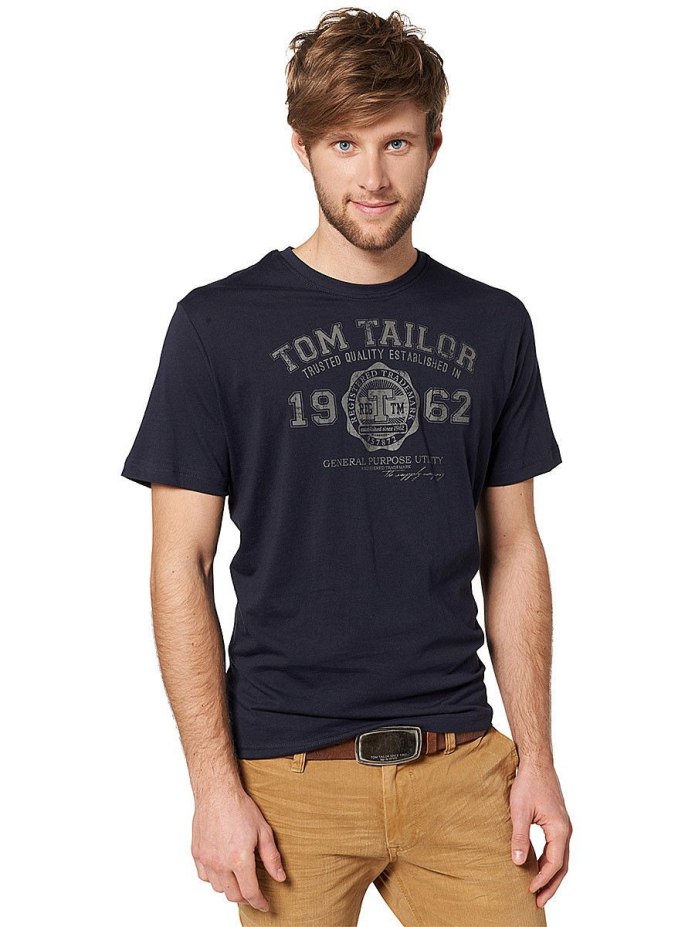 Том тейлор чей. Tom Tailor футболка1028004. Tom Tailor 957872. Tom Tailor Highline футболка. Tom Tailor одежда мужская 2021.