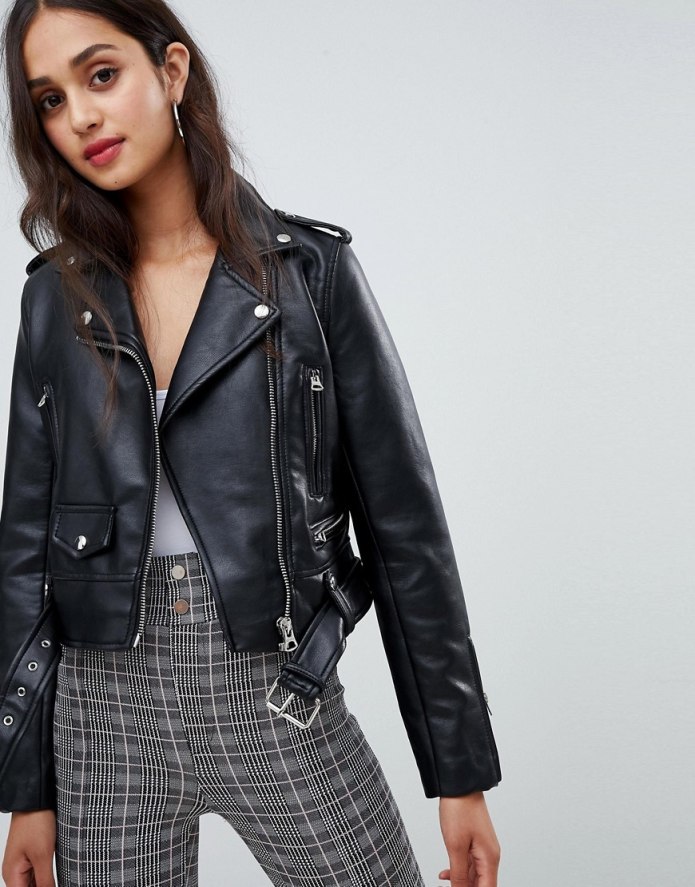 Bershka косуха укороченная